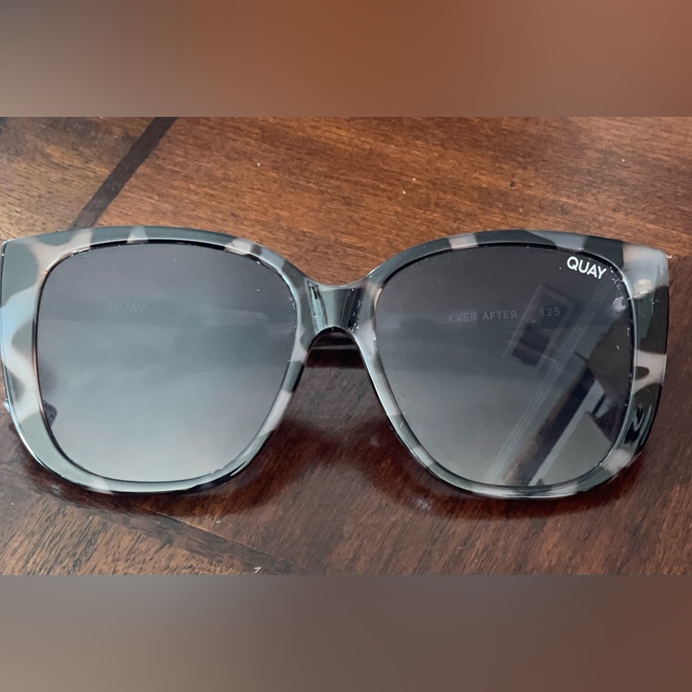Quay Australia Black Sunglasses